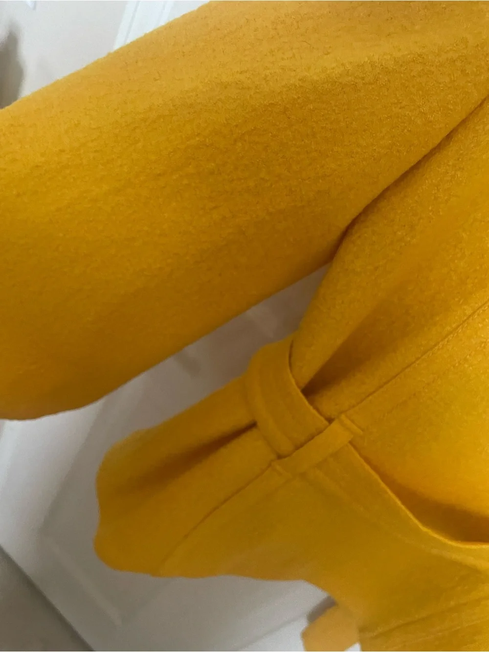 Focus 2000 Women's Jacket in bright yellow